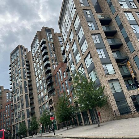 Santina Apartments Croydon Buitenkant foto