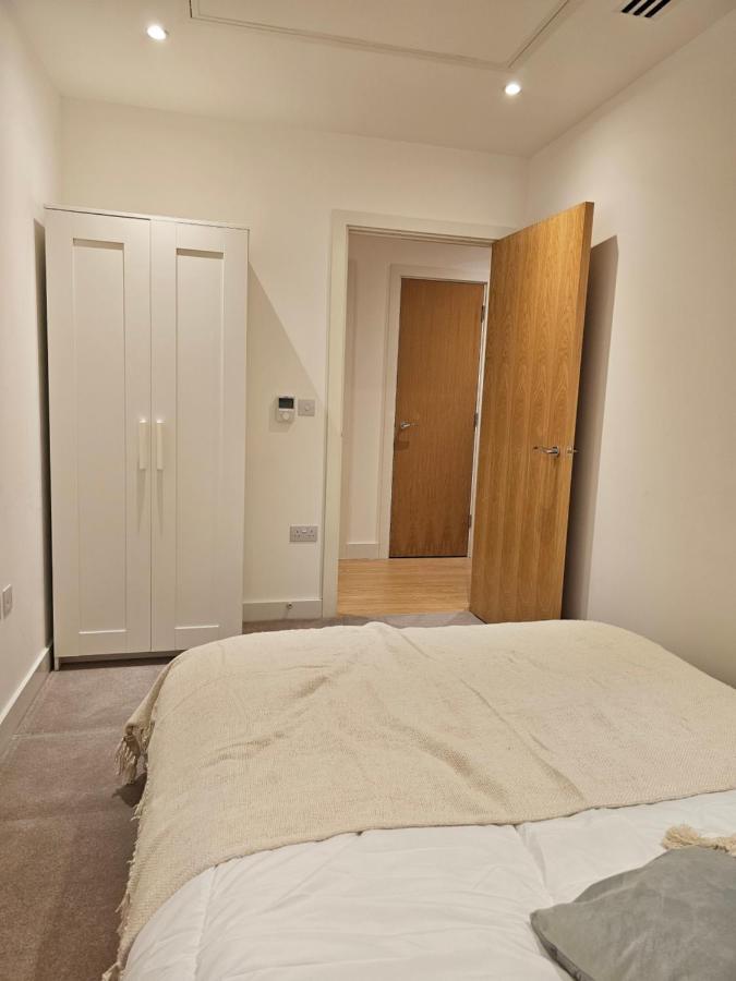 Santina Apartments Croydon Buitenkant foto