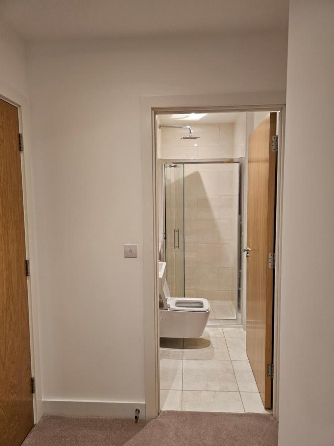 Santina Apartments Croydon Buitenkant foto