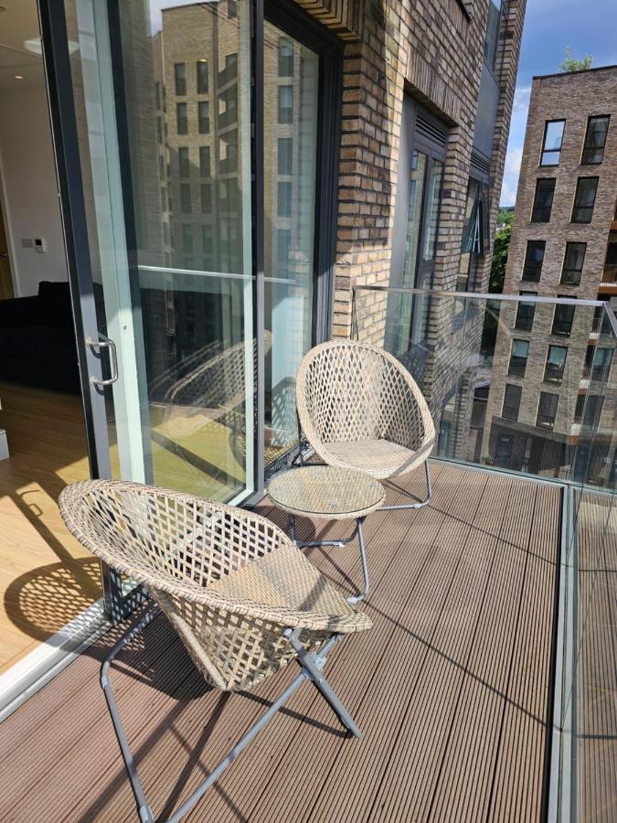 Santina Apartments Croydon Buitenkant foto