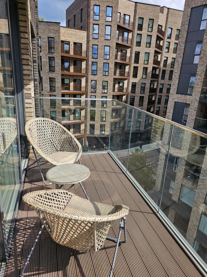 Santina Apartments Croydon Buitenkant foto