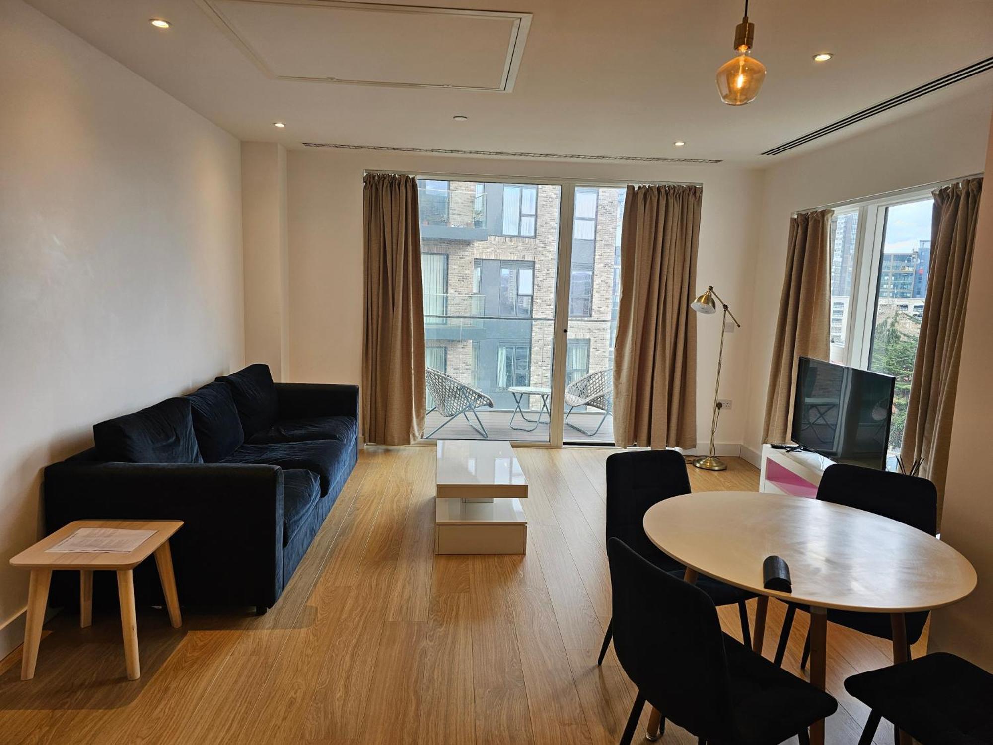 Santina Apartments Croydon Buitenkant foto
